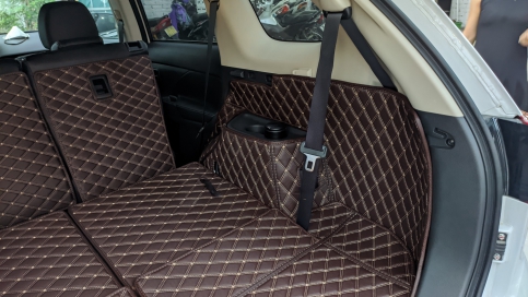 Thảm lót cốp ô tô Mitsubishi Outlander giá tại xưởng, rẻ nhất Hà Nội, TPHCM